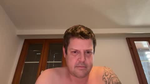 Snapshot of dirtybastard81 chatting on 01/08/25, 01:31 Jan online show from 01/08/25, 01:31