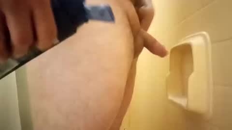 Snapshot of dirtybishopp4201 chatting on 04/08/26, 04:12 dirtybishopp4201 online show from 04/08/26, 04:12