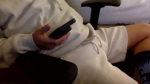 Snapshot of dirtydannyg chatting on 10/19/25, 04:02 DirtyDanny online show from 10/19/25, 04:02