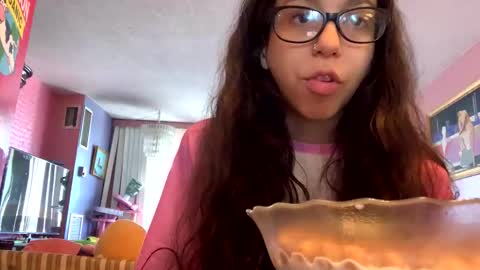 Snapshot of dirtydiana28 chatting on 05/29/26, 04:49 Dirty Diana 28 online show from 05/29/26, 04:49