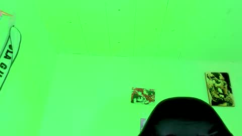 Snapshot of dirtygamesnaomy chatting on 09/30/25, 03:00 Naomy online show from 09/30/25, 03:00