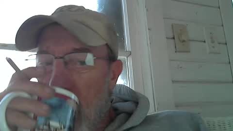 Snapshot of dirtynastyoldman chatting on 03/10/25, 12:48 dirtynastyoldman online show from 03/10/25, 12:48