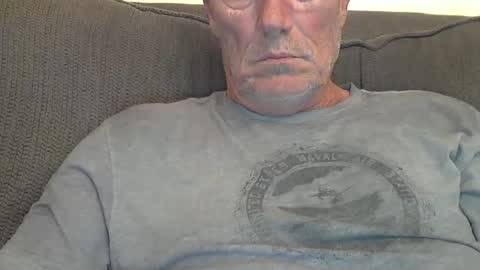 Snapshot of dirtynastyoldman chatting on 10/13/25, 03:28 dirtynastyoldman online show from 10/13/25, 03:28