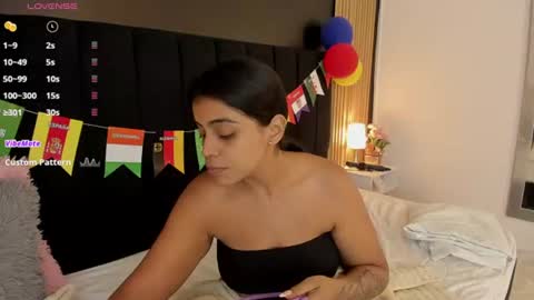 Snapshot of dirtysex18 chatting on 07/02/26, 12:10 Soffie - Valentina - Yuya Astro online show from 07/02/26, 12:10