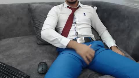 dirtyybooyy77 online show from 11/08/25, 11:03