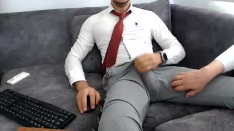 dirtyybooyy77 online show from 06/18/26, 11:03