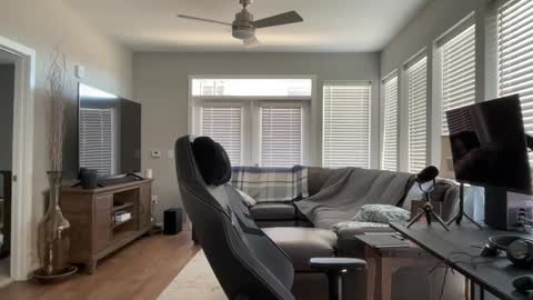 Snapshot of discgolf4life chatting on 02/07/25, 05:18 JustinDulgeXXX online show from 02/07/25, 05:18