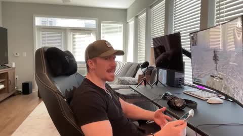 Snapshot of discgolf4life chatting on 02/07/25, 08:20 JustinDulgeXXX online show from 02/07/25, 08:20