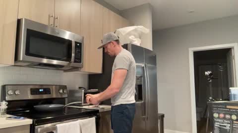 Snapshot of discgolf4life chatting on 11/09/25, 09:46 JustinDulgeXXX online show from 11/09/25, 09:46