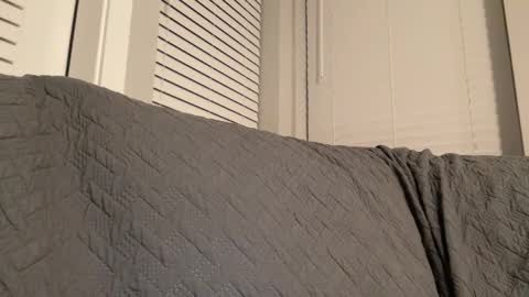 Snapshot of discgolf4life chatting on 11/15/25, 02:09 JustinDulgeXXX online show from 11/15/25, 02:09