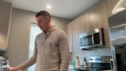 Snapshot of discgolf4life chatting on 11/26/25, 06:42 JustinDulgeXXX online show from 11/26/25, 06:42