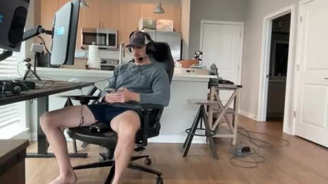 Snapshot of discgolf4life chatting on 11/30/25, 04:44 JustinDulgeXXX online show from 11/30/25, 04:44