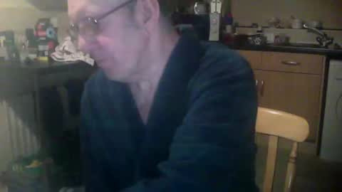 Snapshot of discovery63 chatting on 01/04/25, 05:26 discovery63 online show from 01/04/25, 05:26