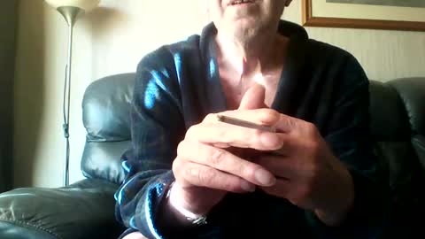 Snapshot of discovery63 chatting on 01/08/25, 11:43 discovery63 online show from 01/08/25, 11:43