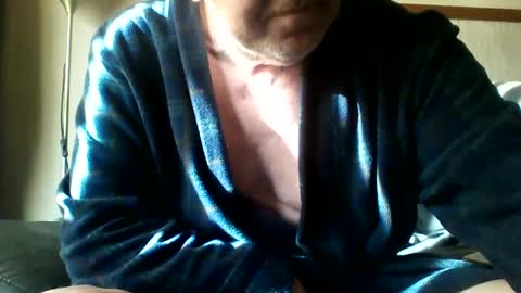 Snapshot of discovery63 chatting on 02/05/25, 11:12 discovery63 online show from 02/05/25, 11:12