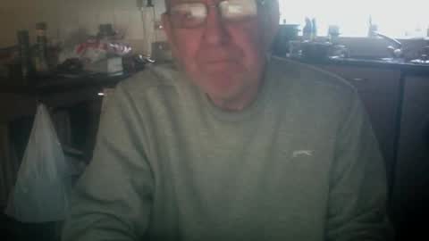 Snapshot of discovery63 chatting on 01/07/26, 03:03 discovery63 online show from 01/07/26, 03:03