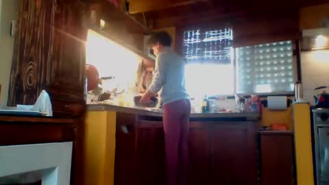 Snapshot of discretopasivo chatting on 09/21/25, 11:56 discretopasivo online show from 09/21/25, 11:56