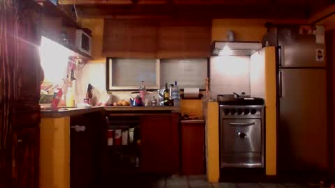 Snapshot of discretopasivo chatting on 11/30/25, 01:09 discretopasivo online show from 11/30/25, 01:09