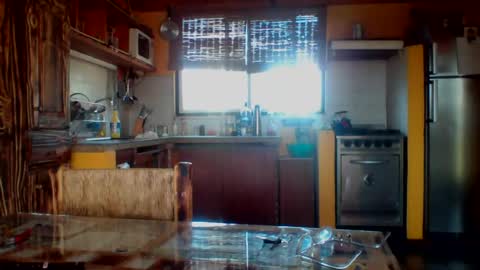 Snapshot of discretopasivo chatting on 06/12/26, 04:17 discretopasivo online show from 06/12/26, 04:17
