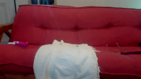 Snapshot of discretopasivo chatting on 06/14/26, 02:24 discretopasivo online show from 06/14/26, 02:24