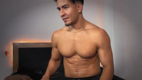 Snapshot of discw0lf chatting on 11/30/25, 03:43 discw0lf online show from 11/30/25, 03:43