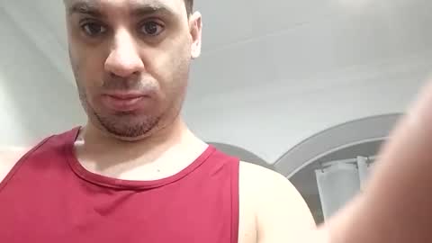 Snapshot of diselobienclaro chatting on 02/05/26, 04:22 diselobienclaro online show from 02/05/26, 04:22