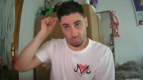 Snapshot of diselobienclaro chatting on 02/24/26, 03:43 diselobienclaro online show from 02/24/26, 03:43