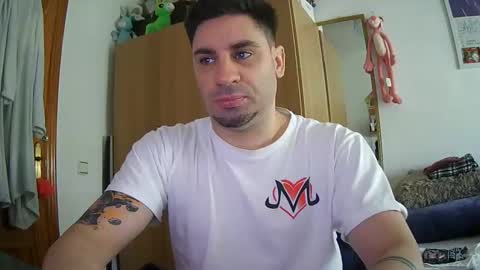 Snapshot of diselobienclaro chatting on 02/26/26, 02:16 diselobienclaro online show from 02/26/26, 02:16