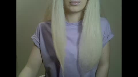 Snapshot of ditamilton chatting on 01/16/25, 01:36 DitaMilton online show from 01/16/25, 01:36