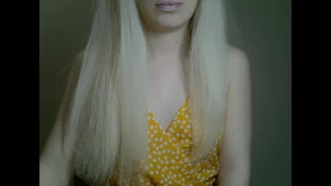 Snapshot of ditamilton chatting on 02/17/25, 08:36 DitaMilton online show from 02/17/25, 08:36