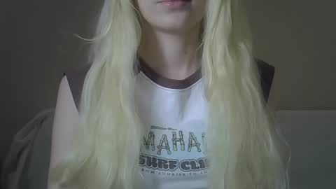 Snapshot of ditamilton chatting on 12/20/25, 05:09 DitaMilton online show from 12/20/25, 05:09