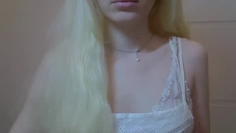 Snapshot of ditamilton chatting on 02/02/26, 07:34 DitaMilton online show from 02/02/26, 07:34