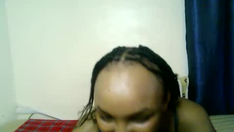 diva_cheupe online show from 04/06/26, 05:30