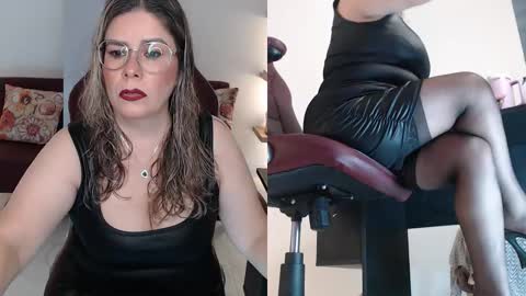 Snapshot of diva_milf chatting on 03/04/26, 07:20 Diva online show from 03/04/26, 07:20