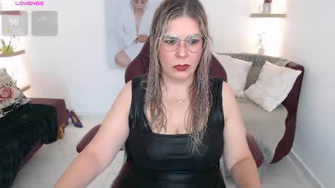 Diva online show from 06/24/26, 08:19