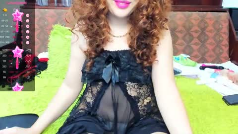 Snapshot of divine_goddess69 chatting on 10/14/25, 11:05 Ana online show from 10/14/25, 11:05