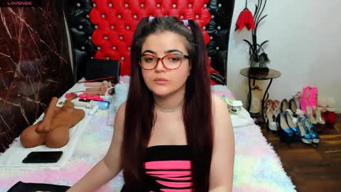Snapshot of divine_goddess69 chatting on 04/03/26, 12:14 Ana online show from 04/03/26, 12:14