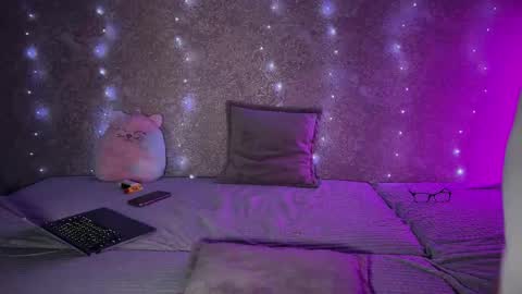 Snapshot of divine_hannah chatting on 01/14/26, 06:02 Hannah online show from 01/14/26, 06:02