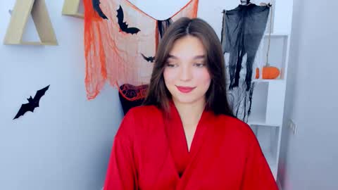 Snapshot of divineamour chatting on 10/22/25, 08:08 Hannah online show from 10/22/25, 08:08