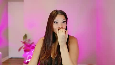 Snapshot of divinelynn chatting on 02/23/26, 04:37 DivineLynn online show from 02/23/26, 04:37