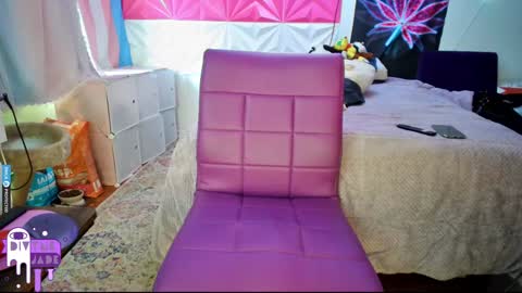 Snapshot of divynejade chatting on 12/03/24, 05:23 Jade Divyne online show from 12/03/24, 05:23