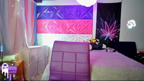 Snapshot of divynejade chatting on 12/06/24, 06:50 Jade Divyne online show from 12/06/24, 06:50