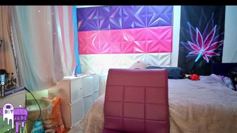 Snapshot of divynejade chatting on 12/27/24, 06:20 Jade Divyne online show from 12/27/24, 06:20