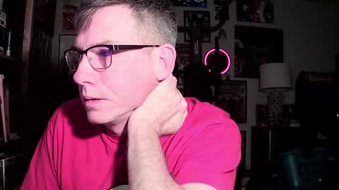 Snapshot of dix_handley_50 chatting on 02/15/25, 03:31 dix_handley_50 online show from 02/15/25, 03:31