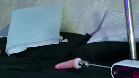 Sofia  online show from 09/11/25, 02:50