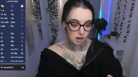 dixipixi_ online show from 05/09/26, 05:45