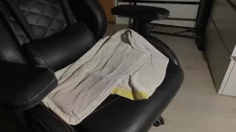 DickMaster online show from 12/19/25, 12:17