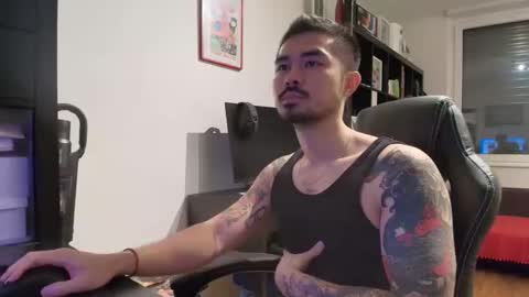 D online show from 10/01/25, 06:03