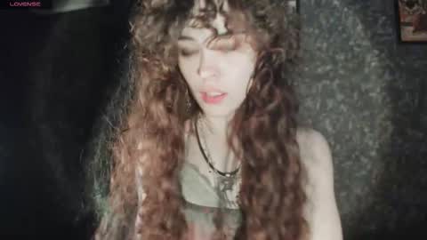 Dizer online show from 11/26/25, 04:30