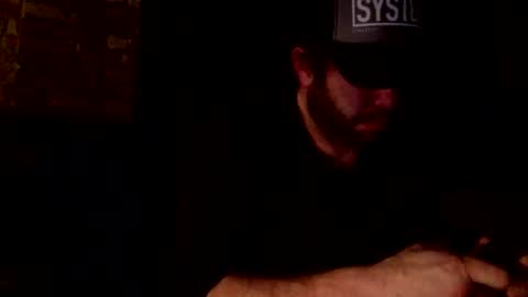 Snapshot of dj_chaterbate chatting on 01/21/25, 06:00 DJ Chaterbate online show from 01/21/25, 06:00